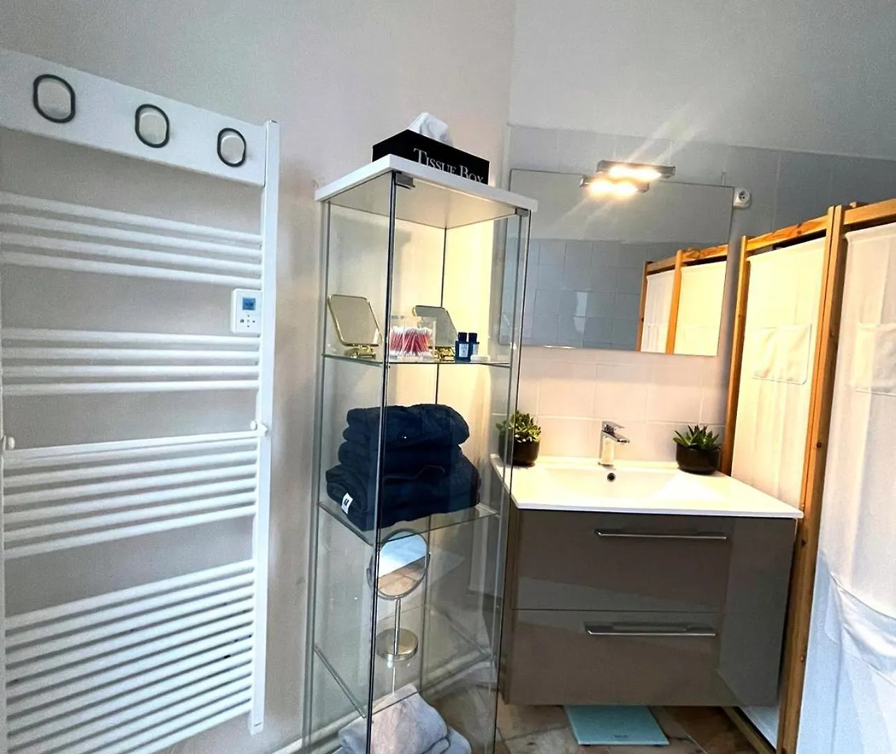 Apartamento Quai De Seine Tour Eiffel Trocadero París Francia