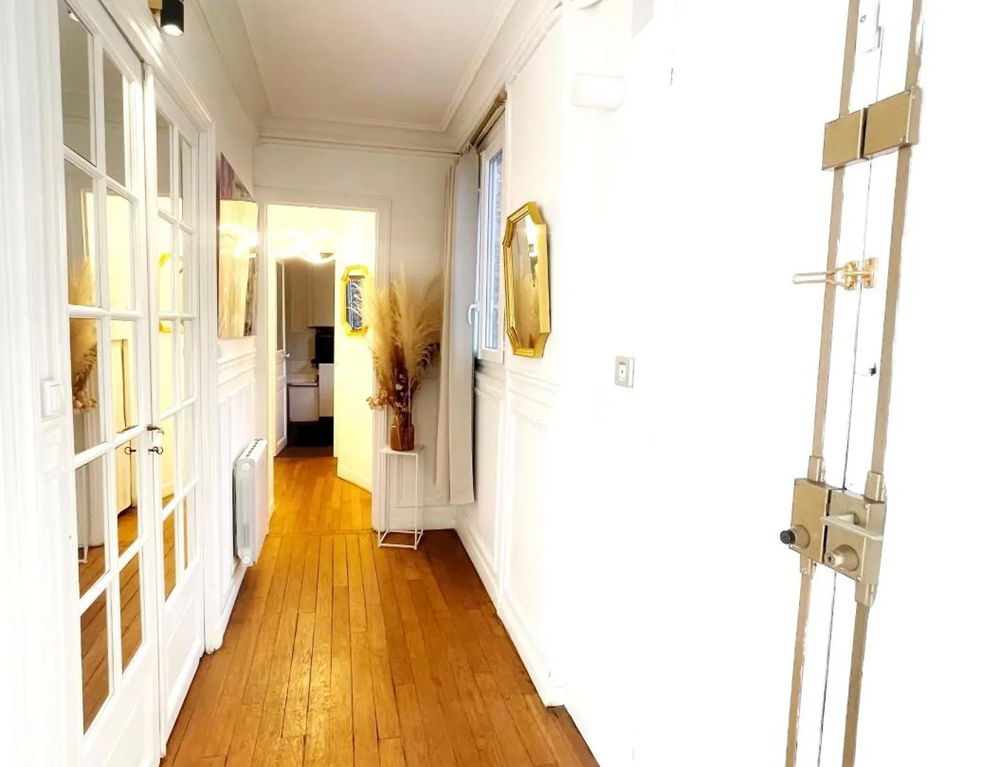 Apartamento Quai De Seine Tour Eiffel Trocadero París